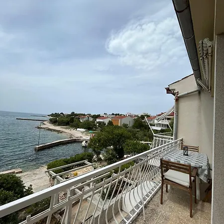 Апартаменты House Paula Петрчане