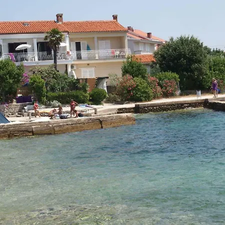 Appartement House Paula *