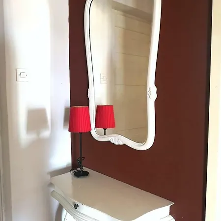 House Paula Petrcane