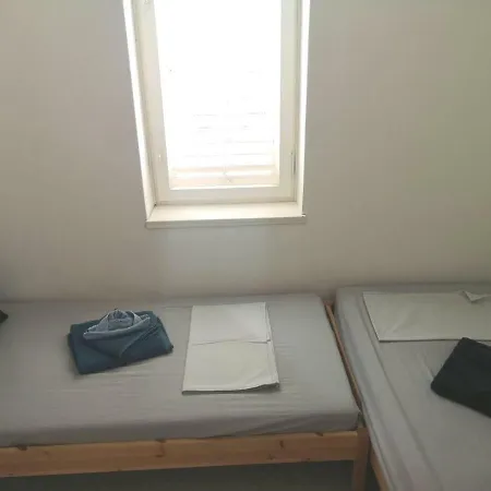 House Paula Apartamento Petrčane