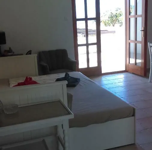 House Paula * Petrcane