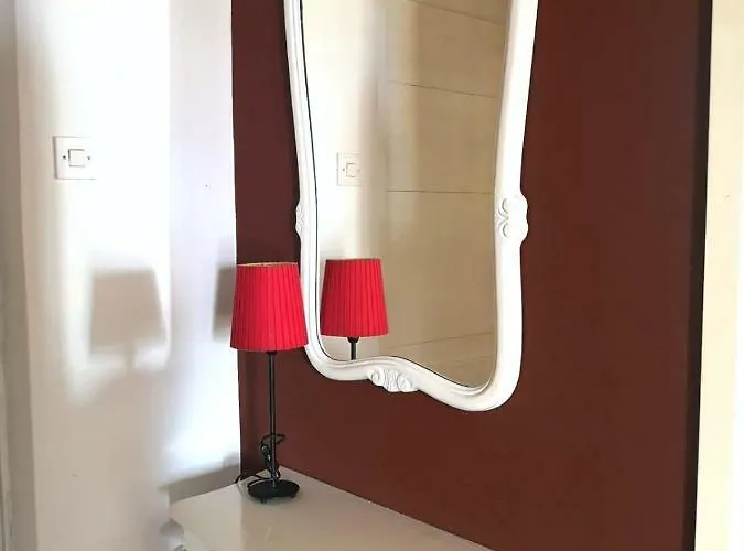 House Paula Petrcane