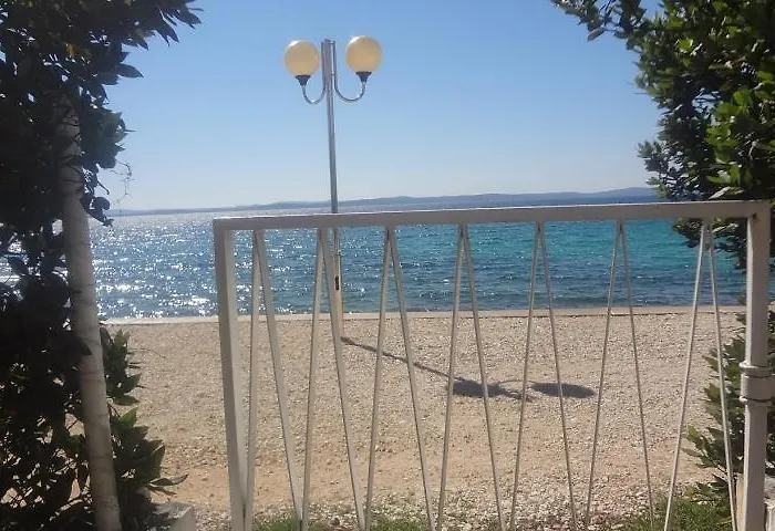 House Paula * Петрчане